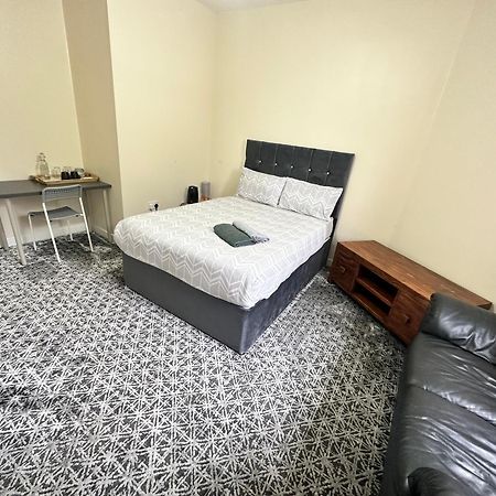 Ibrox Guesthouse Глазго Экстерьер фото
